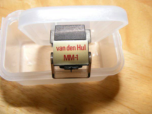 Van den Hul MM-1