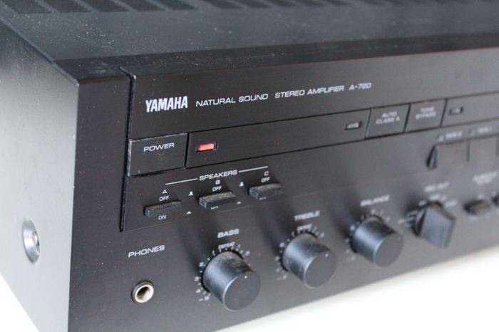 Yamaha A-720