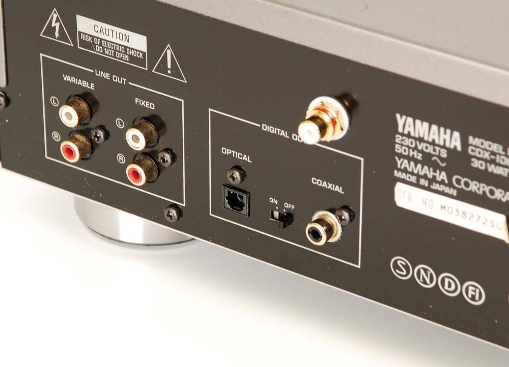 Yamaha CDX-1060