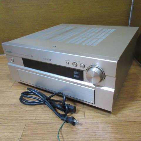 Yamaha DSP-AX3200