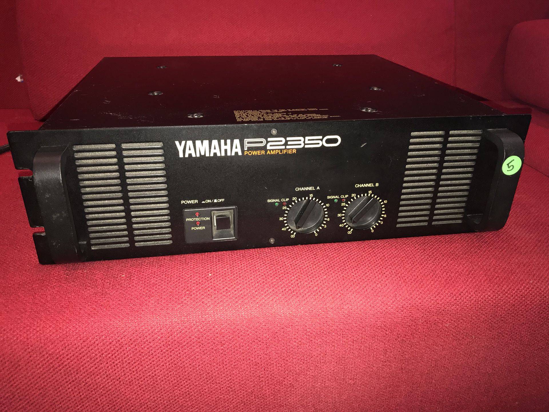 Yamaha P2350